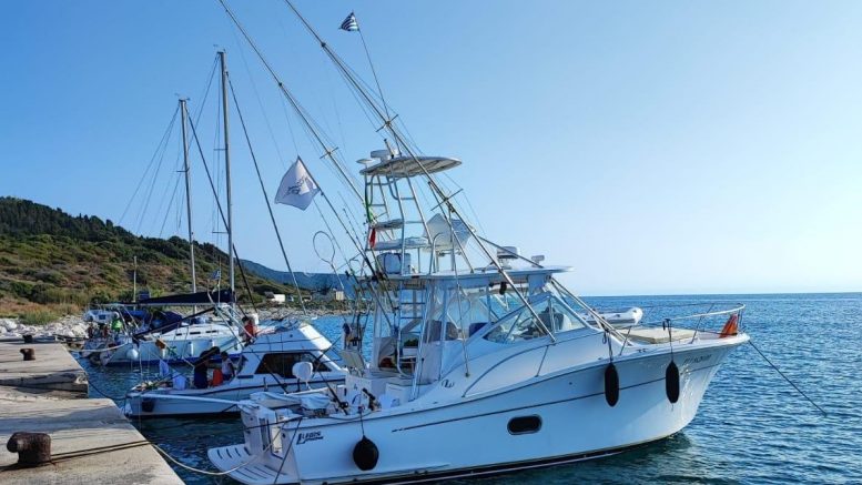 Luhrs 37 Canyon